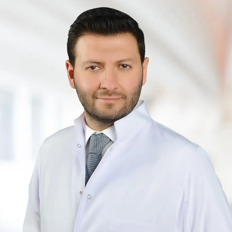 Doç. Dr. Ali Gürsoy portresi